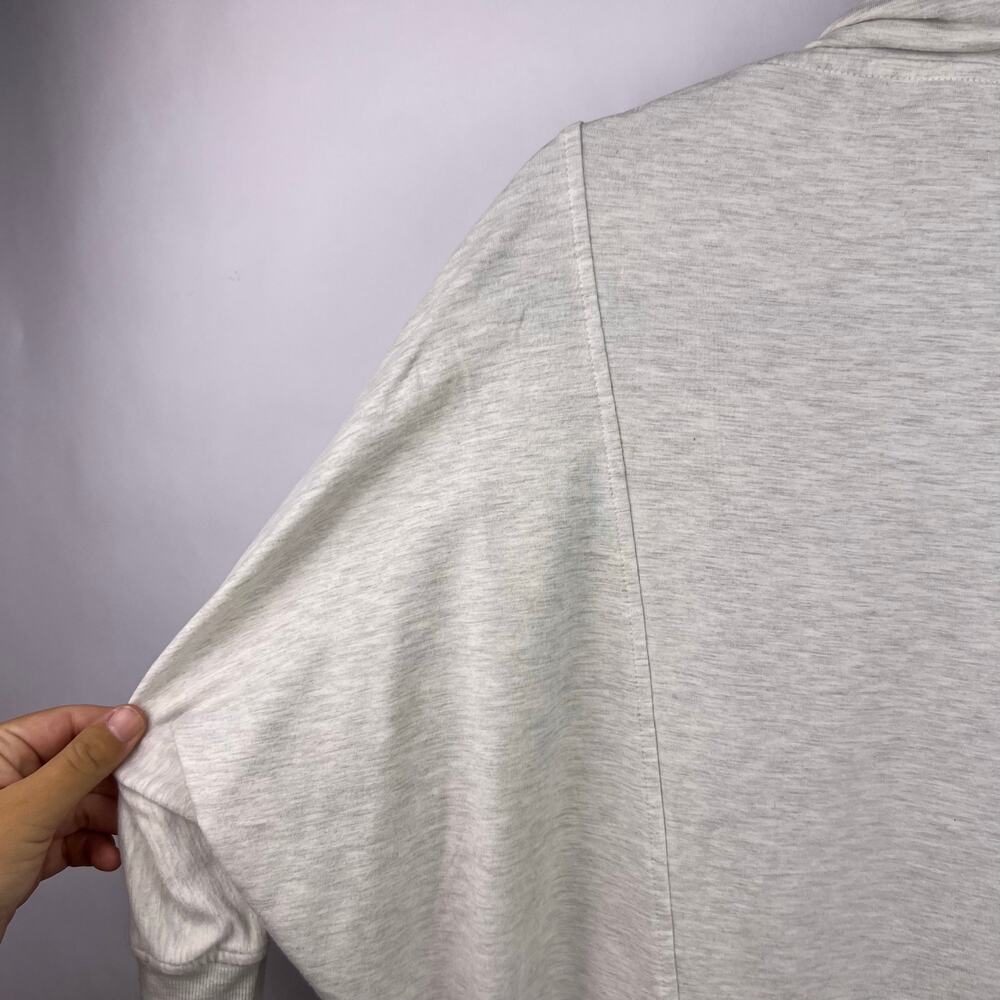Lululemon, Cocoon Wrap, Heathered Gray, Modal Blend, Lounge Cardigan Yoga - Picture 15 of 16